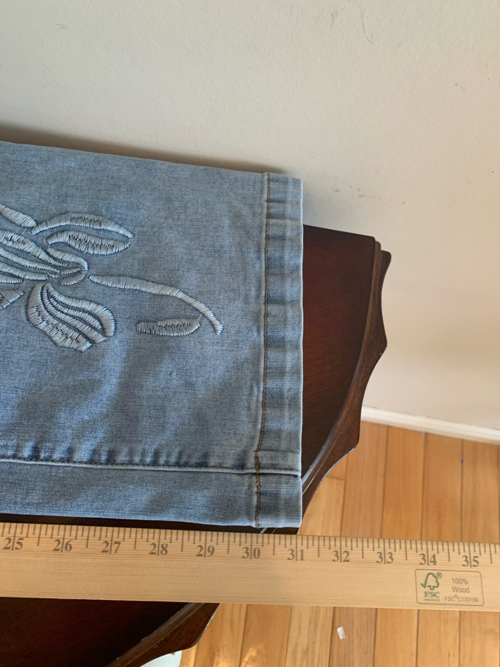Melanie Lyne Light Blue Women's Embroidered Jeans - Picture 10 of 11